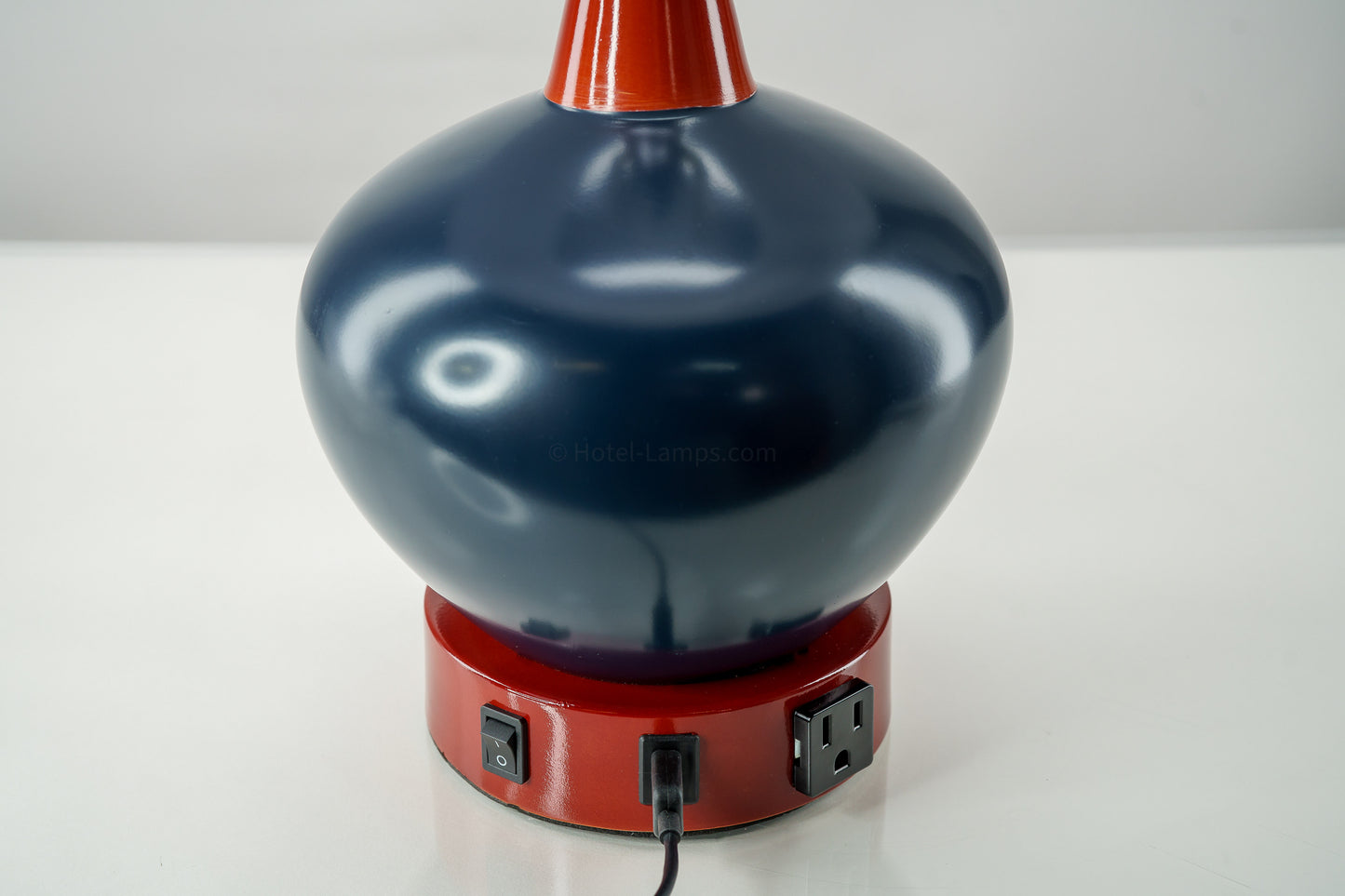 Blue Ceramic Sphere Table Lamp with Red Accents – USB & Outlet Charging Ports