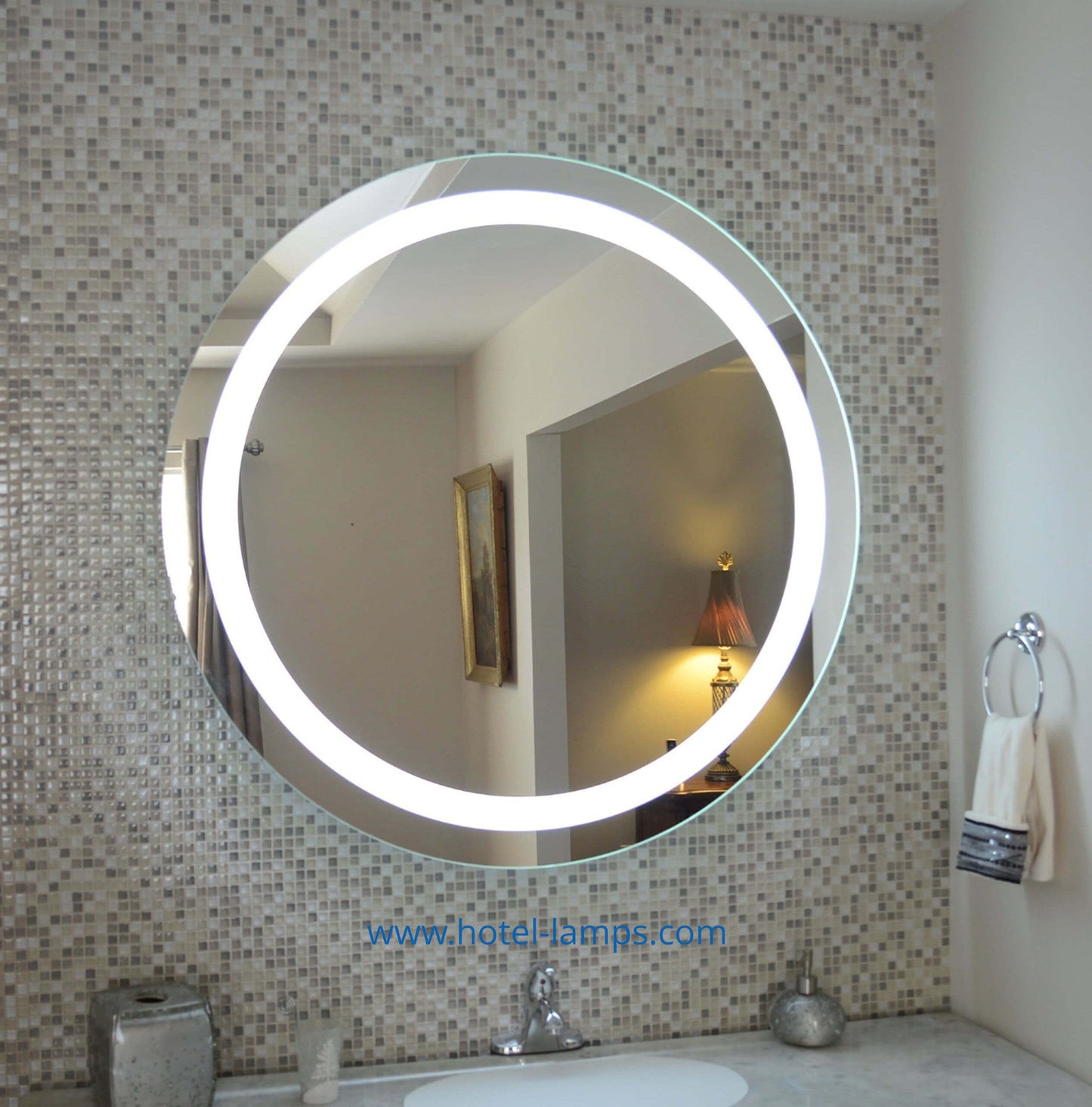Round LED Bathroom Mirror – Custom Sizes Available | HL015-1