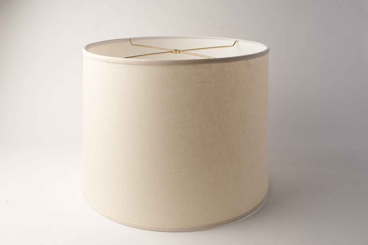 Retro Drum Lampshade – Eggshell Linen