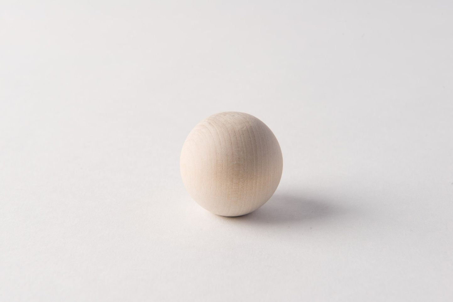 Wood Ball – Natural 1.5" Decorative Accent