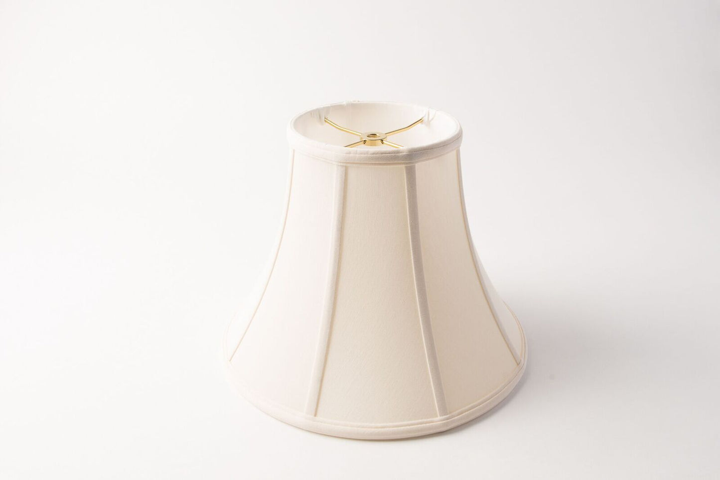 Bell Silk Egg Lampshade – Soft-Sided Elegant Design