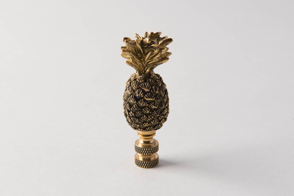 Antique Brass Pineapple Lamp Finial (Fits Most Harps)