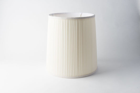 Drum Tall Side Pleat Eggshell Lampshade – Soft-Sided Hardback Design