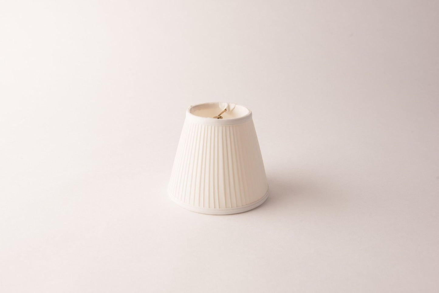 Empire Fine Side Pleat Egg Chandelier Lampshade – Soft-Sided Classic Eggshell