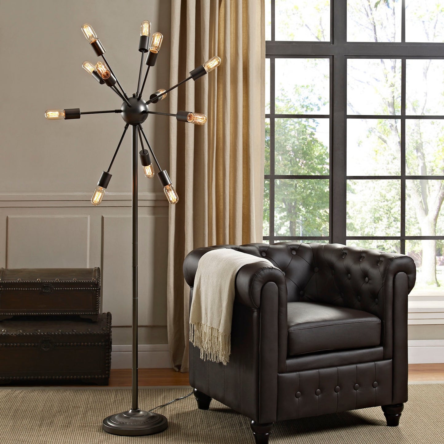 Spectrum Floor Lamp – Black with Versatile Lighting Design
