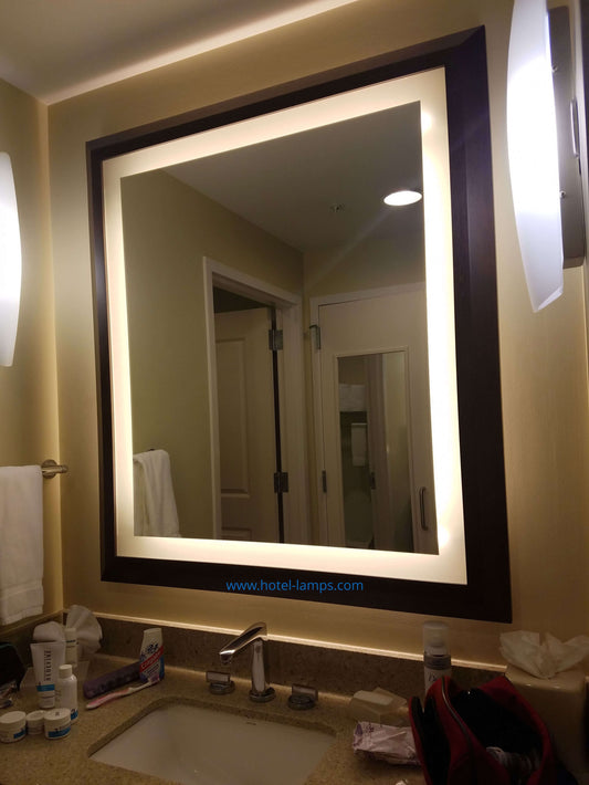 Square LED Bathroom Mirror – Custom Sizes Available | HL013-4