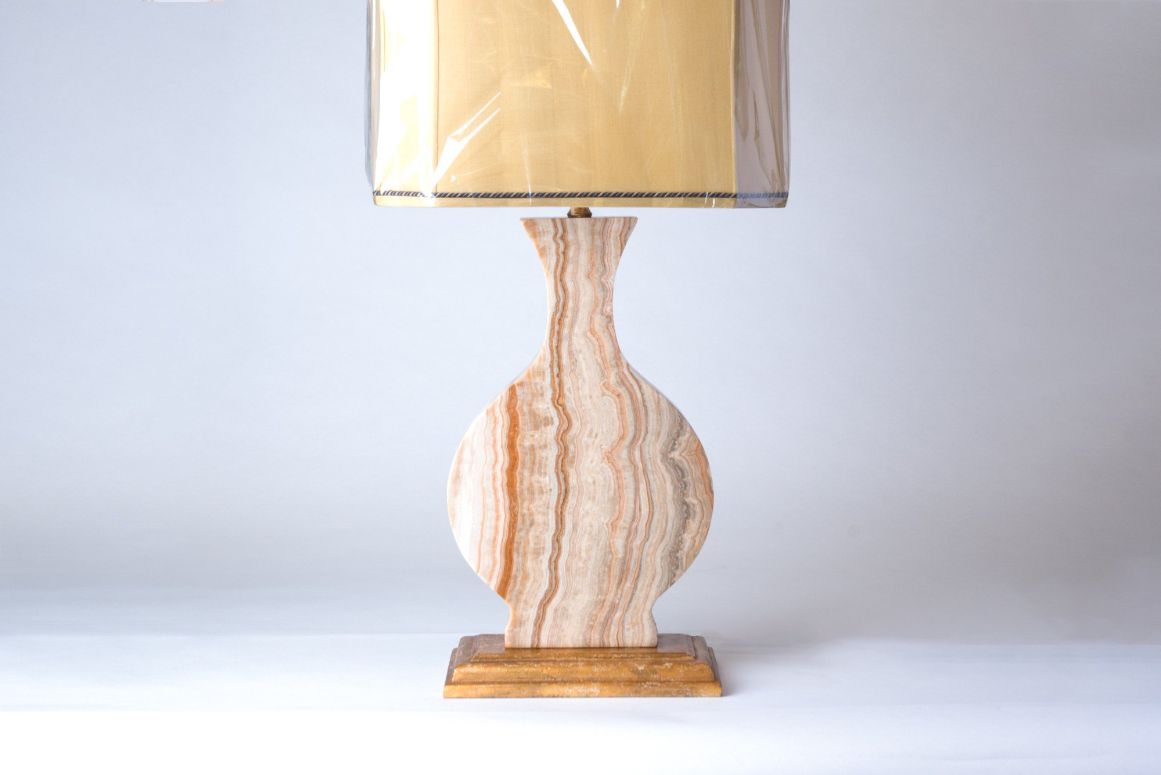 Classical Marble Silhouette Table Lamp – Elegant Decorative Lighting