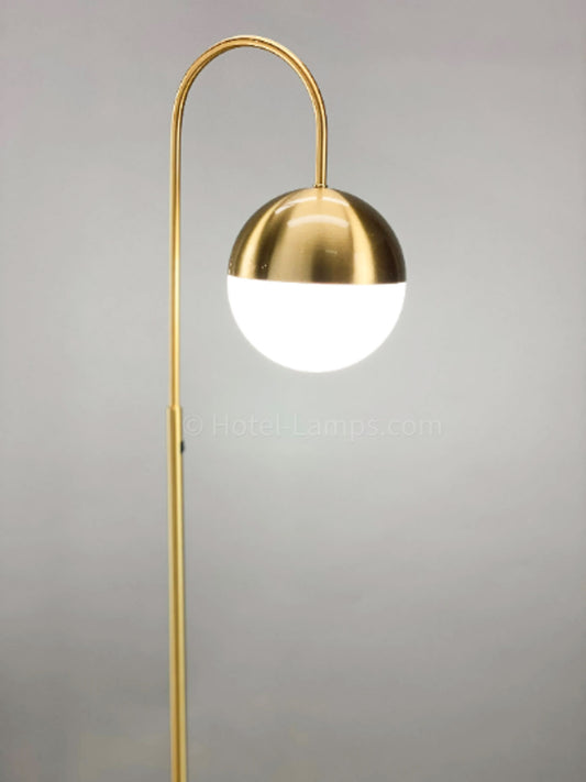 Luxurious Gold Floor Lamp – Slim Tubular Design with Globe Shade