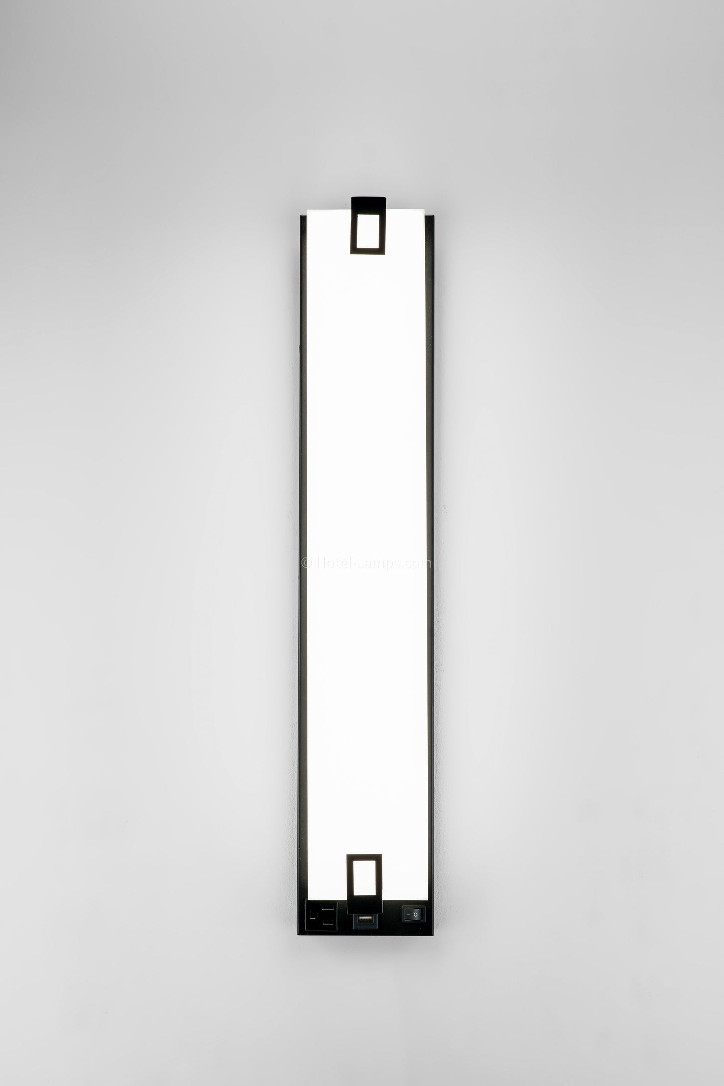 Linear Black Wall Lamp – LED Wall-Mounted Bedside Light with USB & Outlet