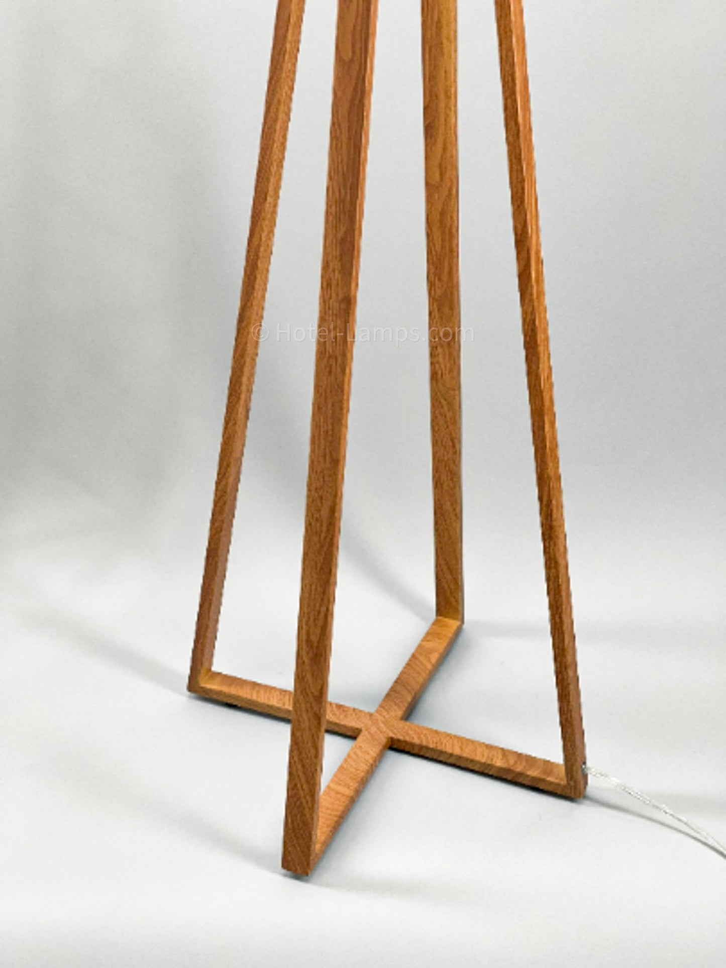 Mid-Century Quadpod Floor Lamp – Wood Grain Finish with White Fabric Shade