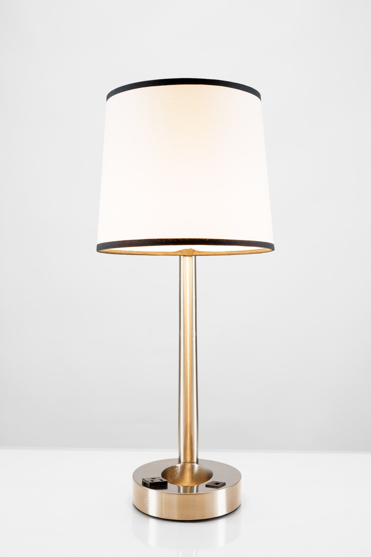 Modern Sleek Table Lamp – Brushed Satin Nickel with USB & Outlet Ports