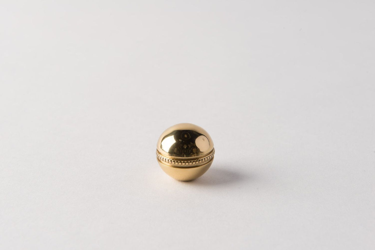 Polished Brass Beaded Knob – Decorative Furniture & Cabinet Pull