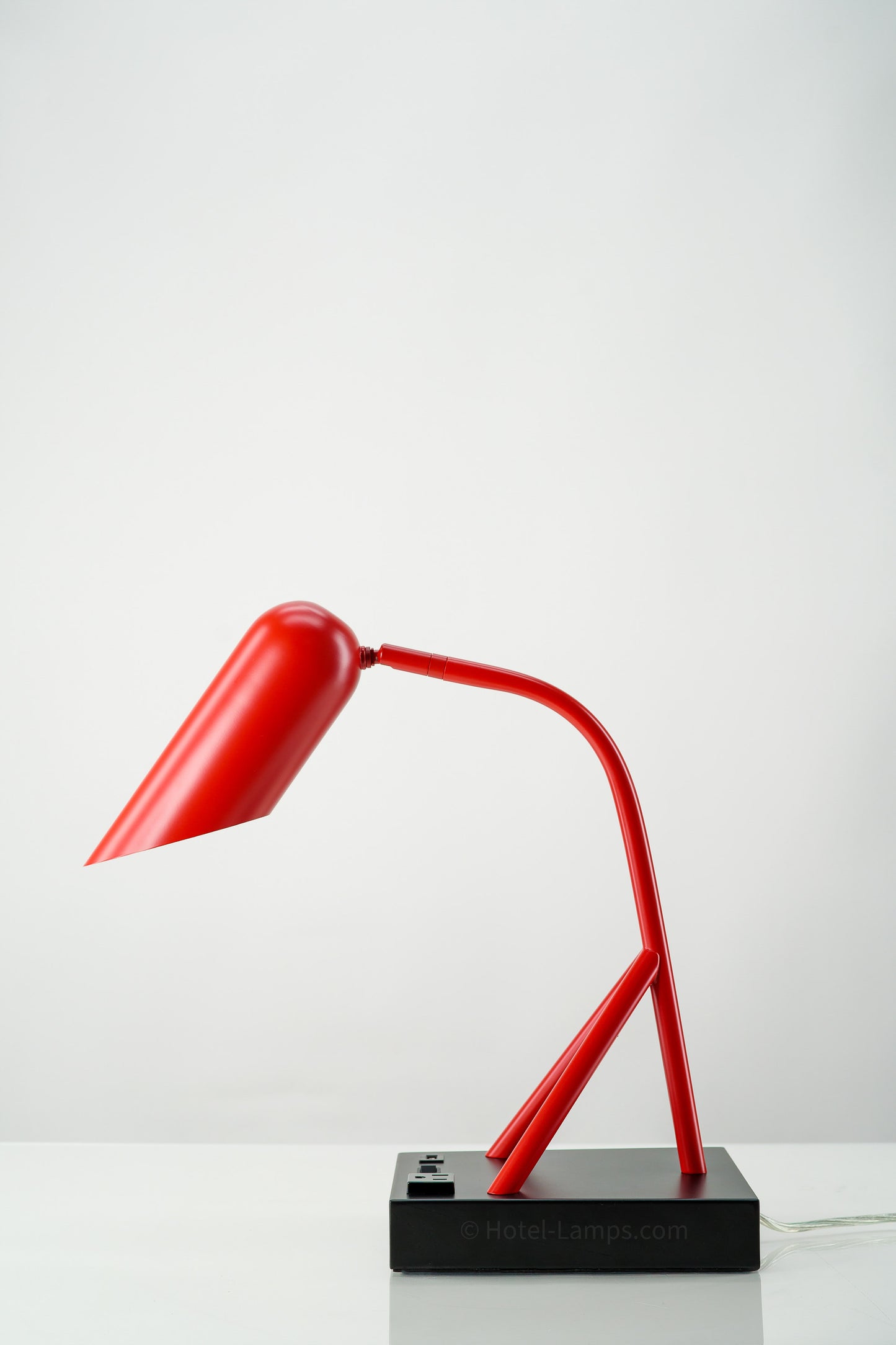 Marriott Town Place Suites Table Lamp – USB & Outlet with Matte Red & Black Base