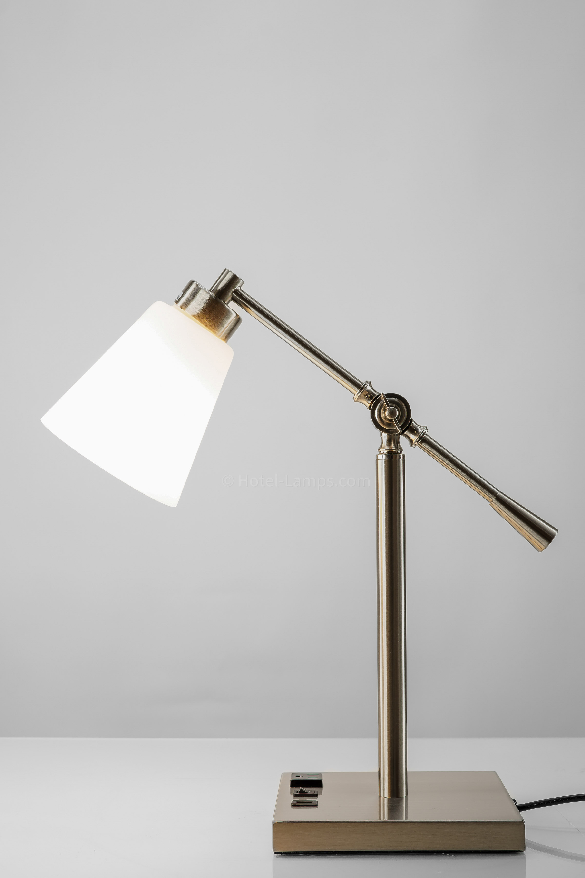 Mid Century Adjustable Arm Table Lamp