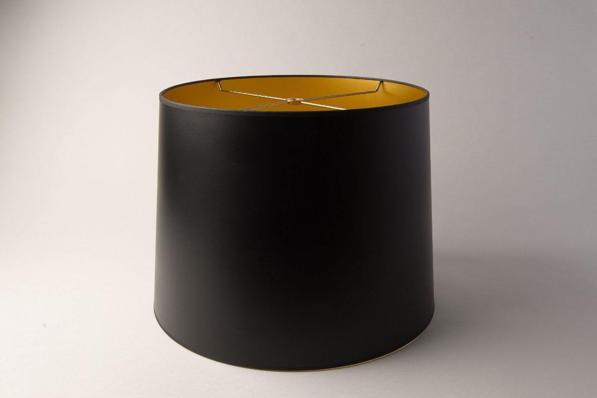 https://www.hotel-lamps.com/resources/assets/images/product_images/Opaque_Paper_with_Gold_Retro_DRum_-_Black.jpg
